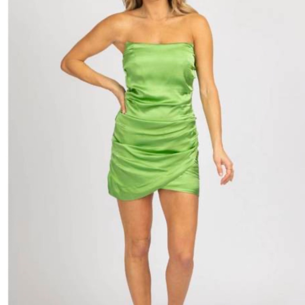 Elegant Green Strapless Dress